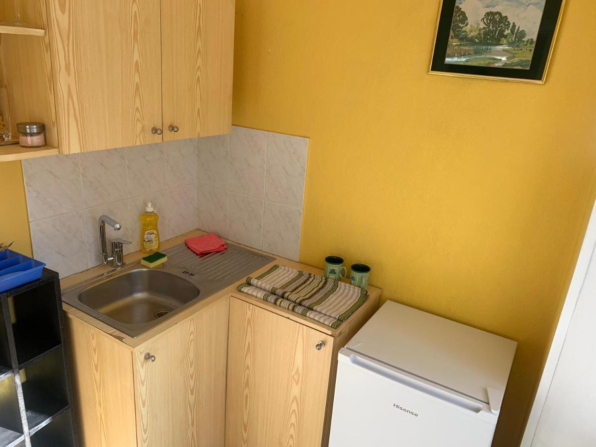 Rueuetli - Cute Old Town Apartment - 2 Big Beds, Free Parking Tartu Buitenkant foto